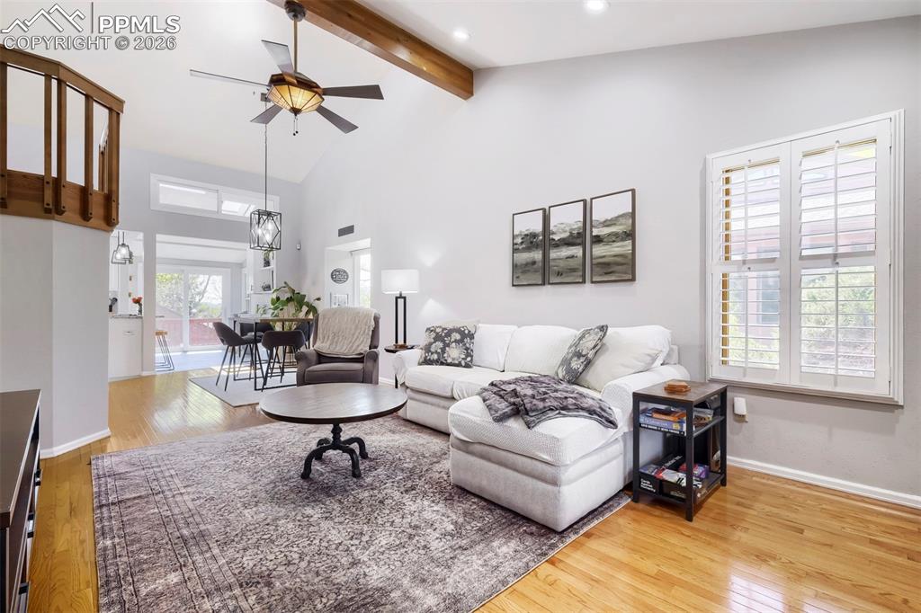 Image 3 of 21: Living Room