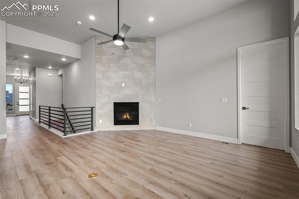 Image 8 of 36: Living Room