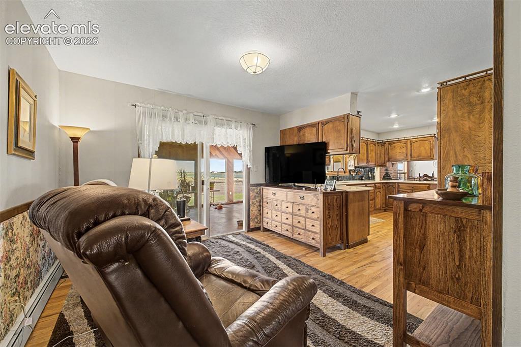 Image 16 of 50: Bonus Room
