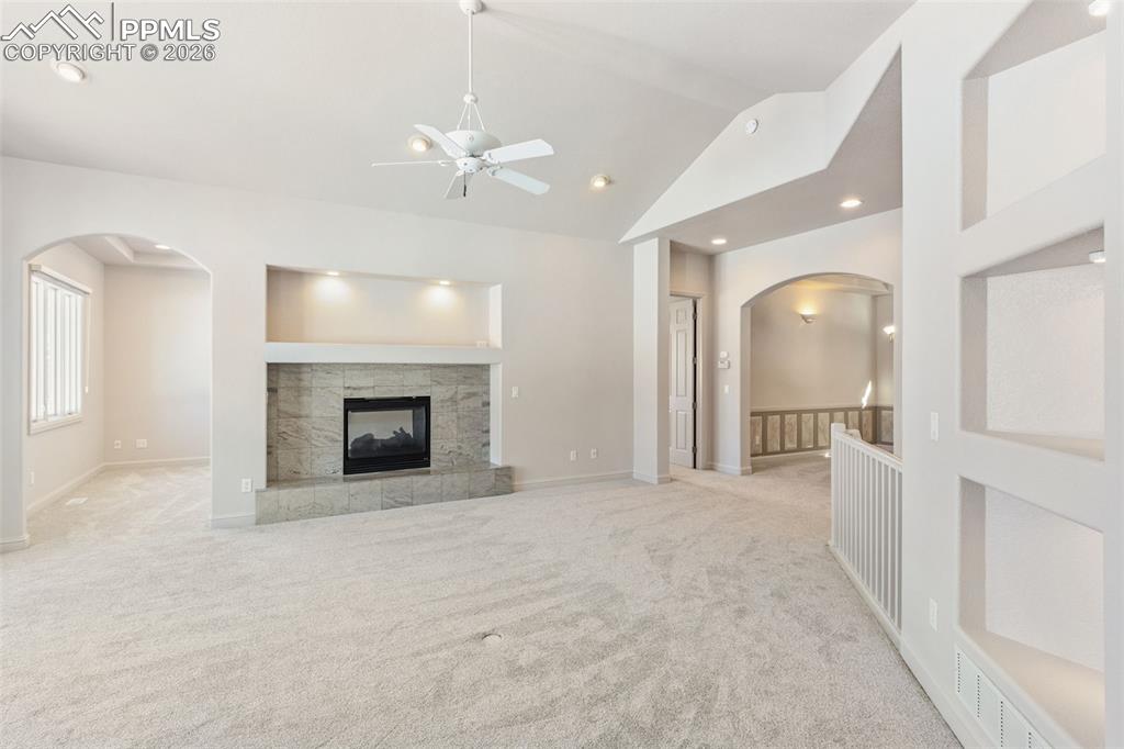 Image 5 of 39: Living Room