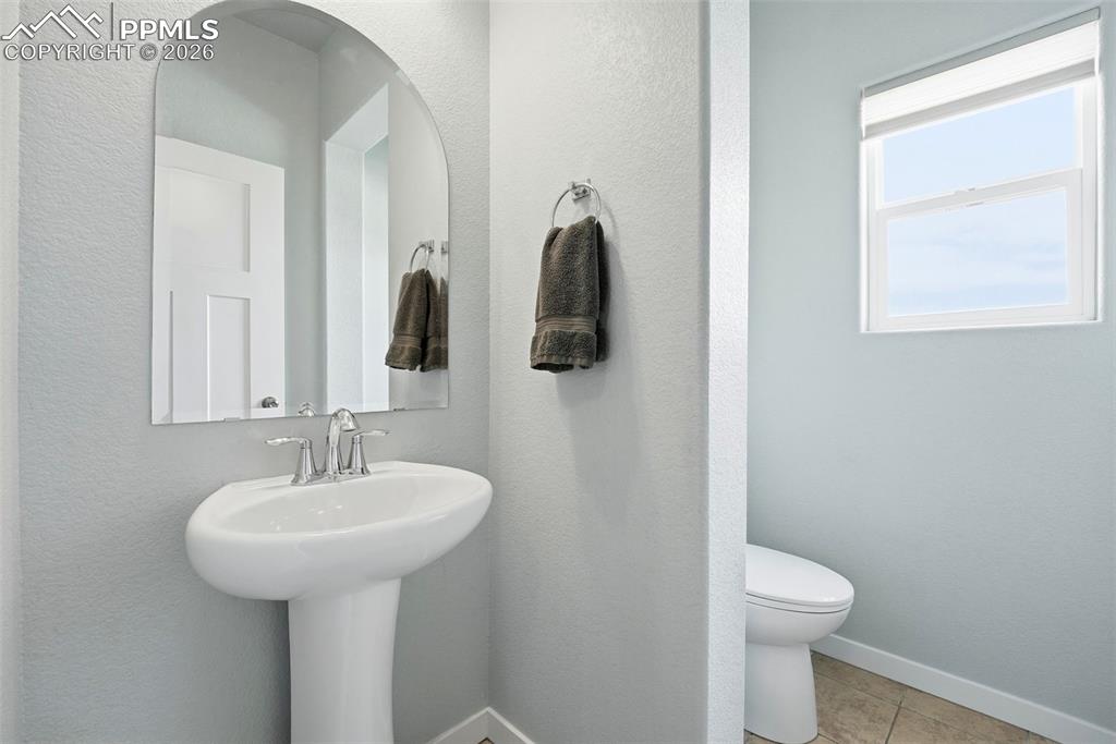 Image 20 of 50: Bathroom