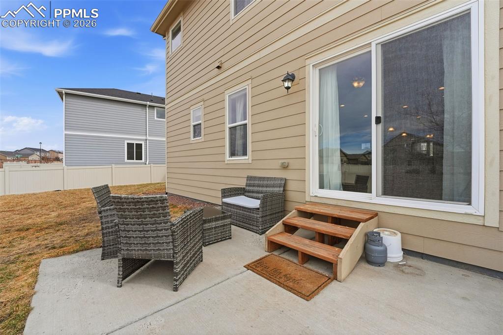 Image 37 of 50: Patio