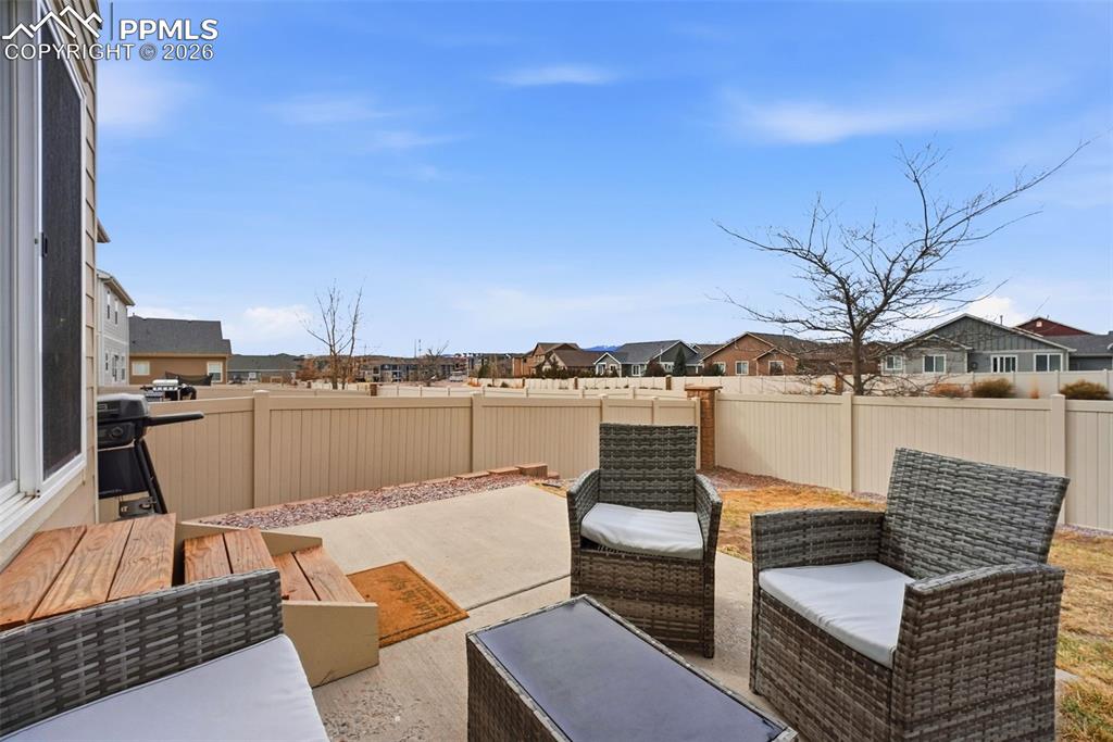 Image 38 of 50: Patio