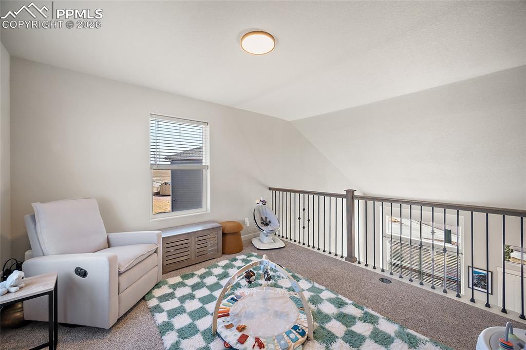 Image 19 of 34: Sitting Room