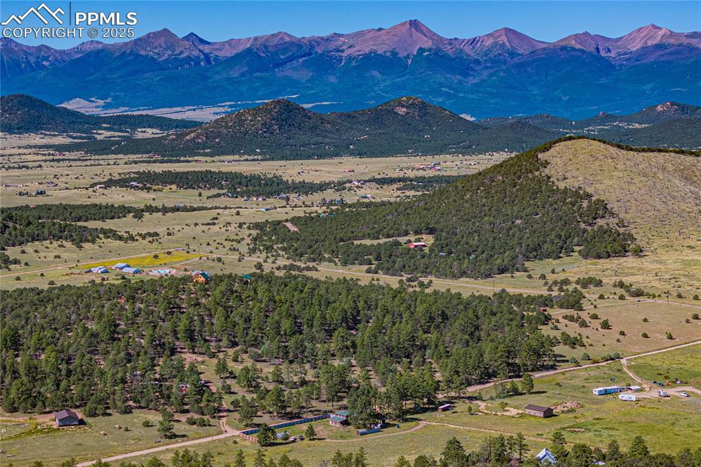 Image 4 of 27: View of mountain background