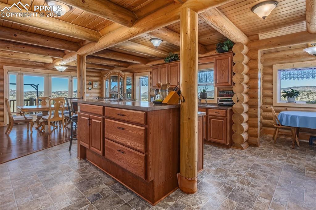 Image 11 of 49: Kitchen