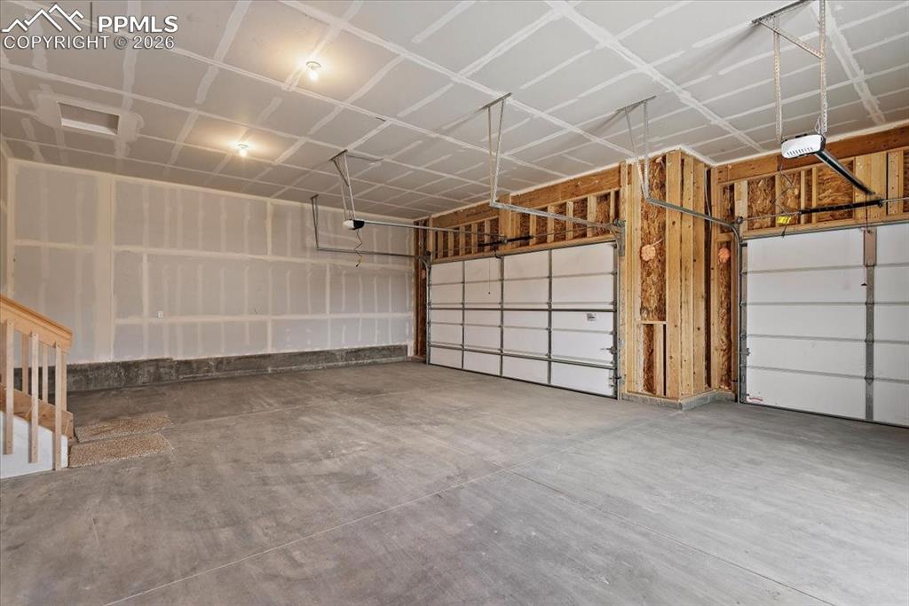 Image 45 of 45: Garage