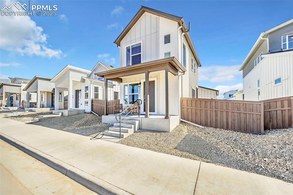 Image 4 of 29: Front of Structure