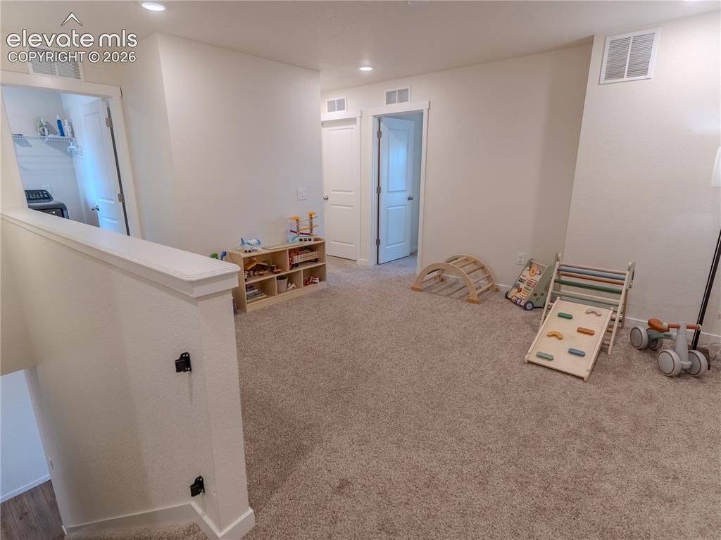 Image 15 of 46: Loft