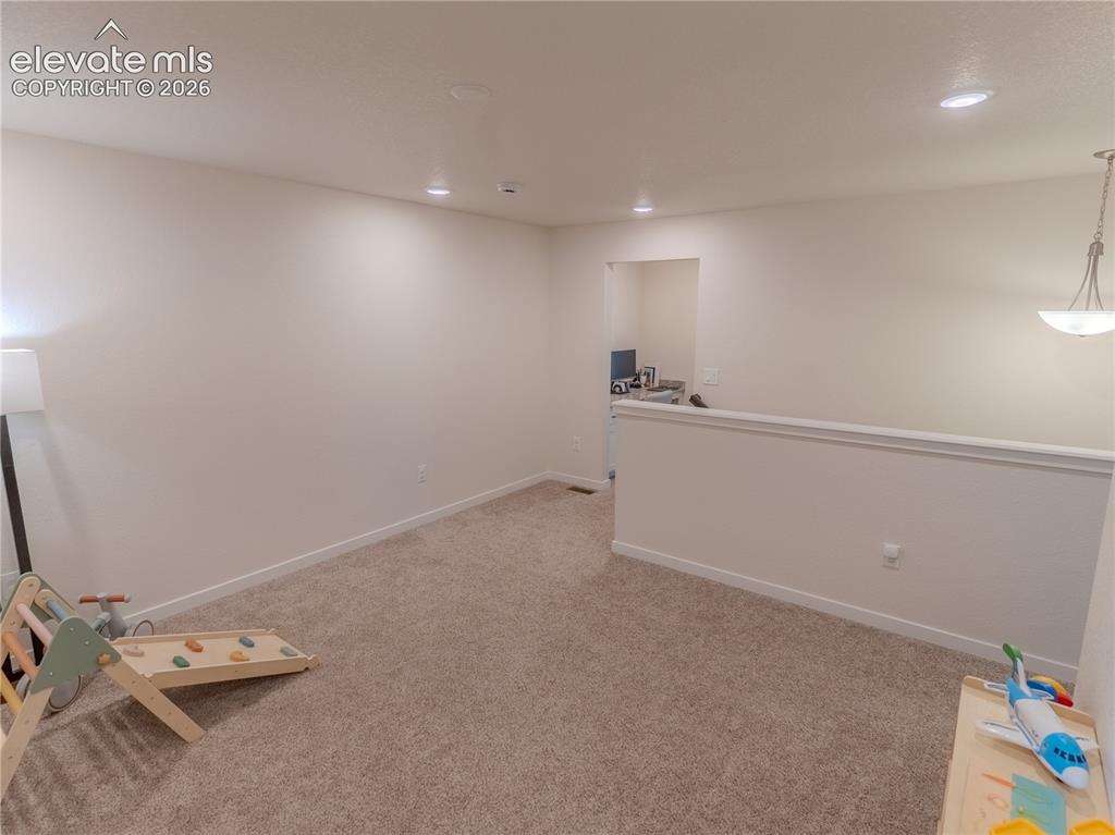 Image 16 of 46: Loft