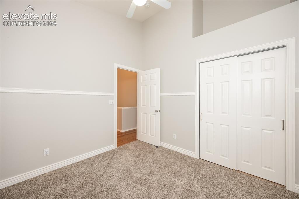 Image 12 of 22: Bedroom