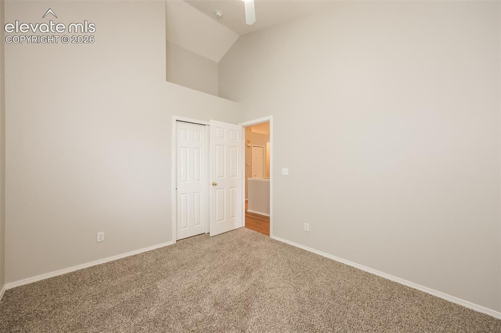 Image 14 of 22: Bedroom
