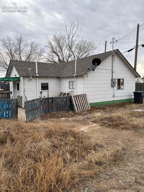 Image 4 of 29: Back of Structure