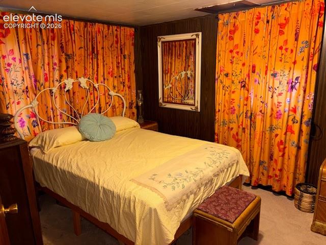 Image 8 of 29: Bedroom