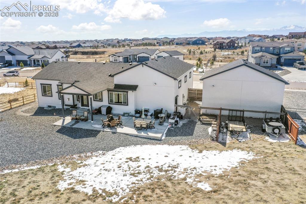 Image 39 of 50: Back of Structure