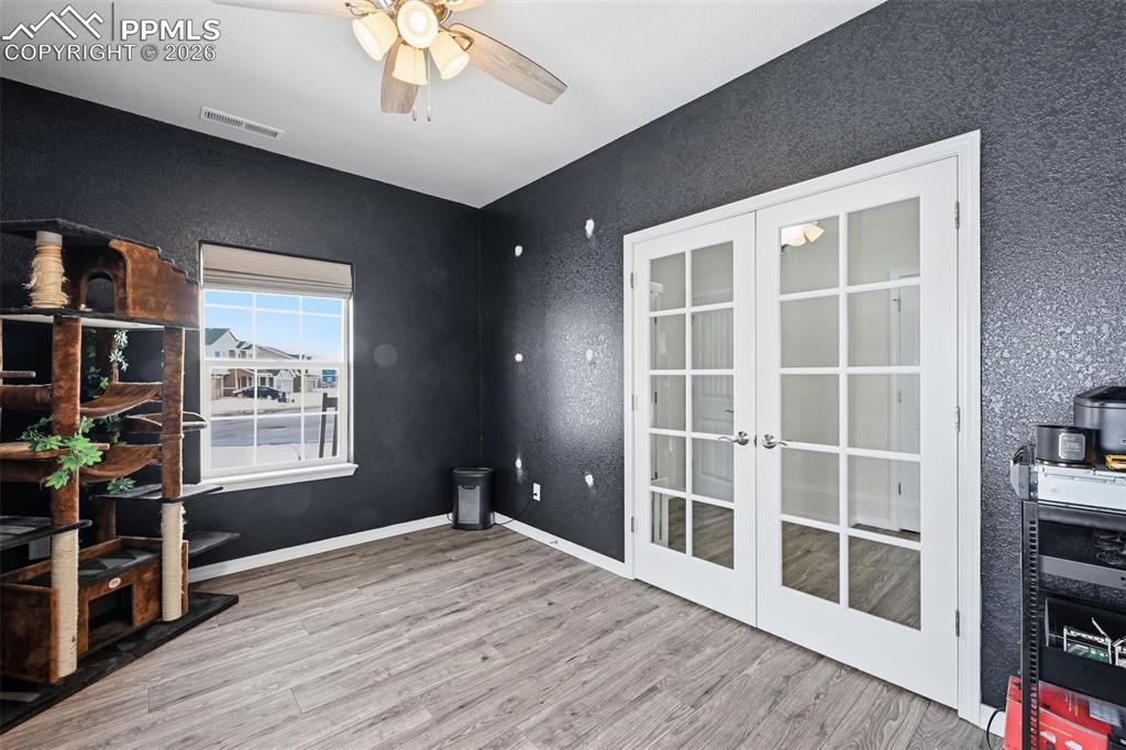 Image 12 of 37: Office