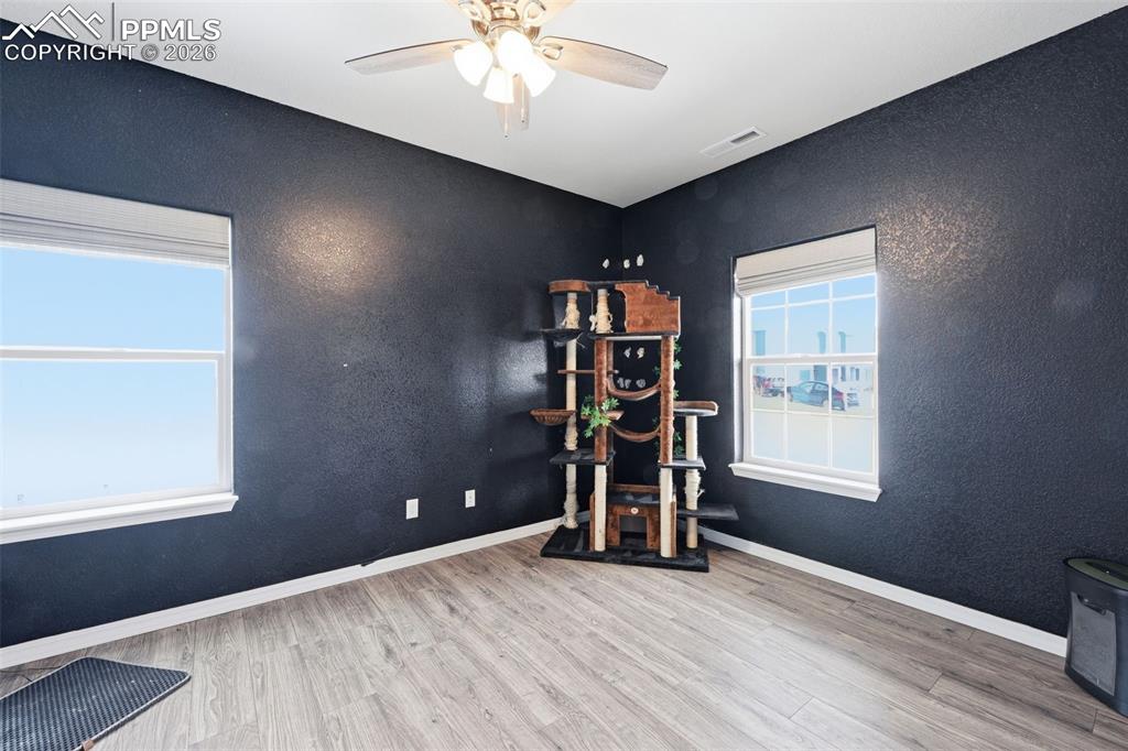 Image 13 of 37: Office