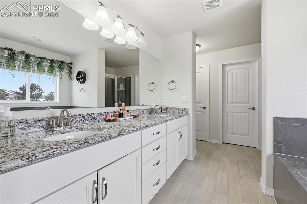 Image 20 of 37: Master Bathroom