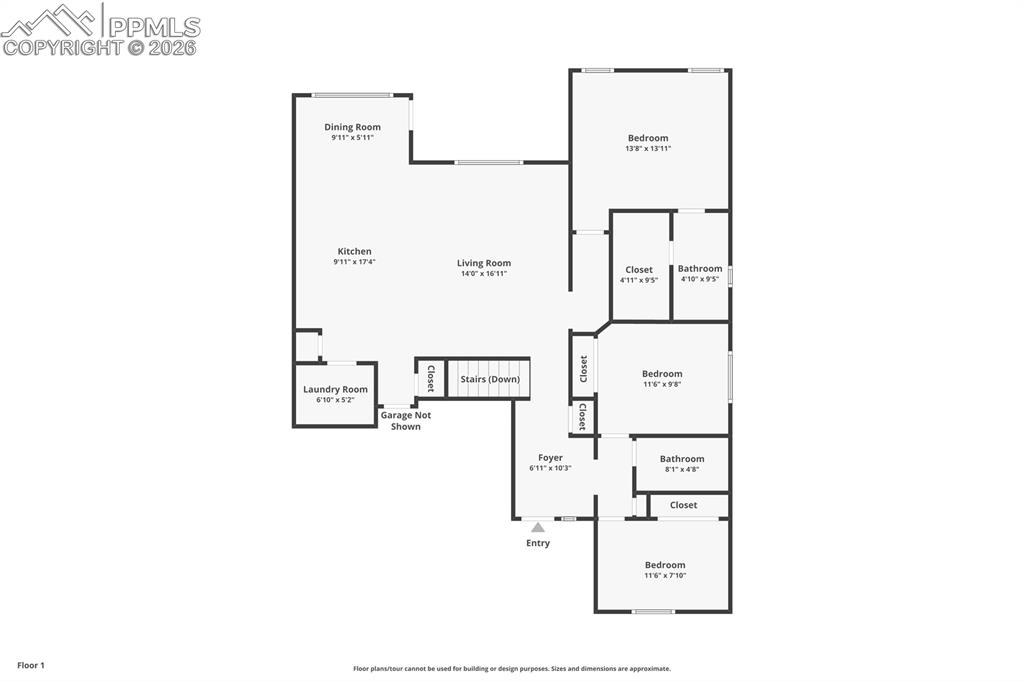 Image 27 of 28: View of room layout
