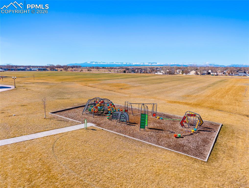 Image 45 of 50: No Description Available