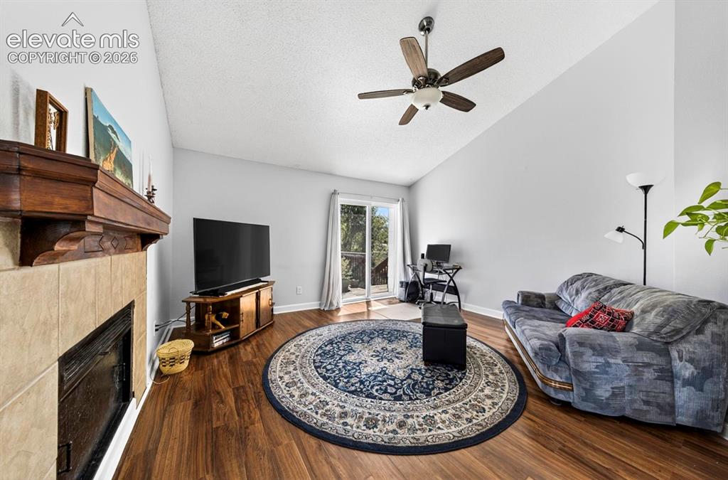 Image 4 of 38: Living Room