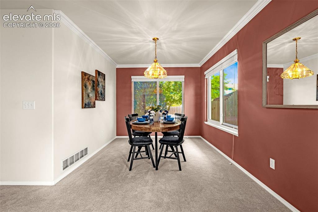 Image 6 of 41: Dining Area