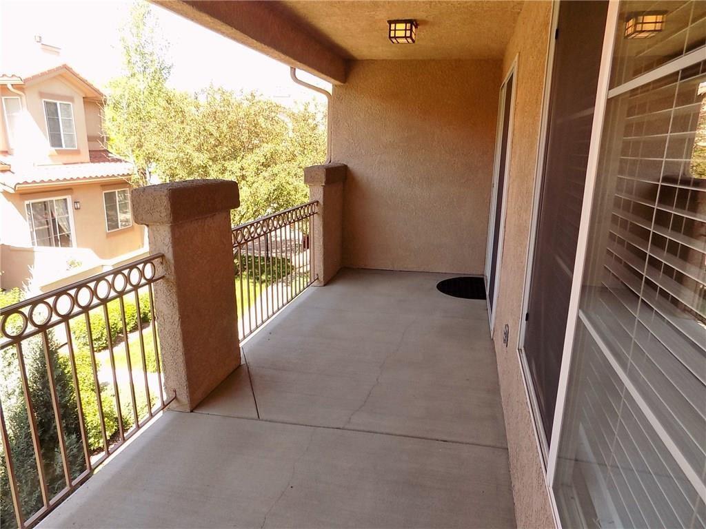 Image 32 of 37: Balcony