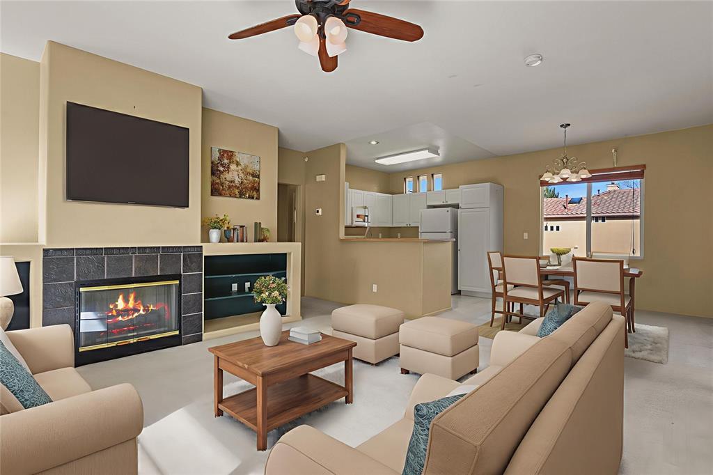 Image 7 of 37: Virtually Staged