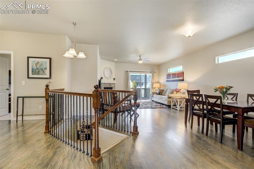 Image 2 of 42: Inviting great room