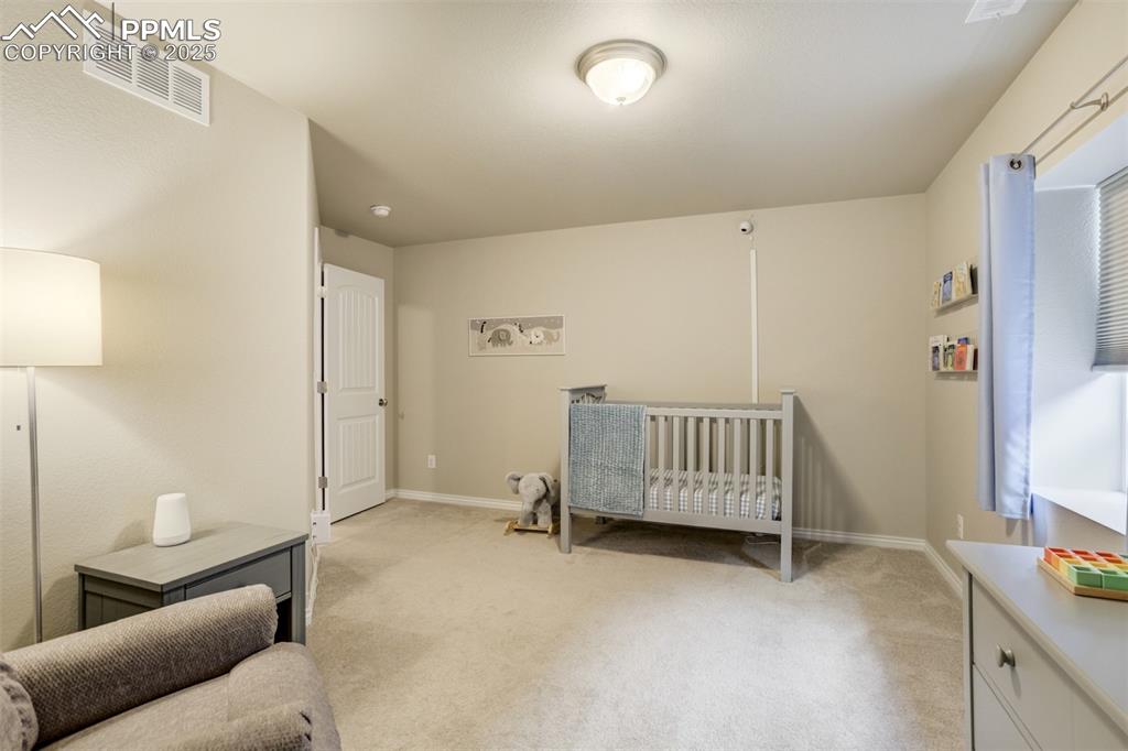 Image 30 of 42: Bedroom