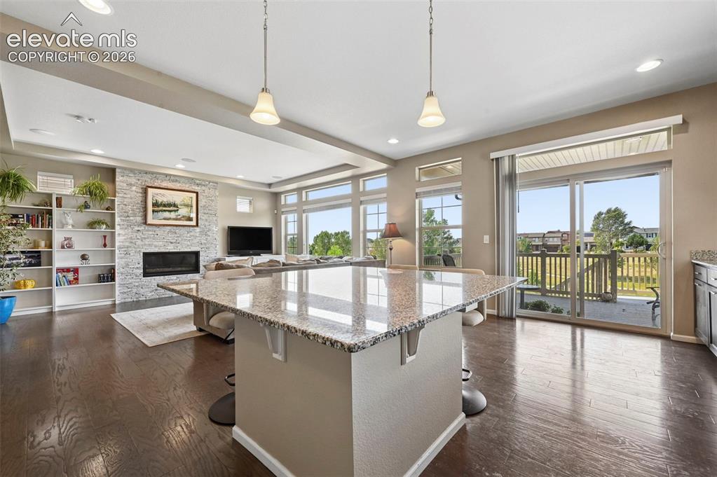 Image 8 of 41: Kitchen