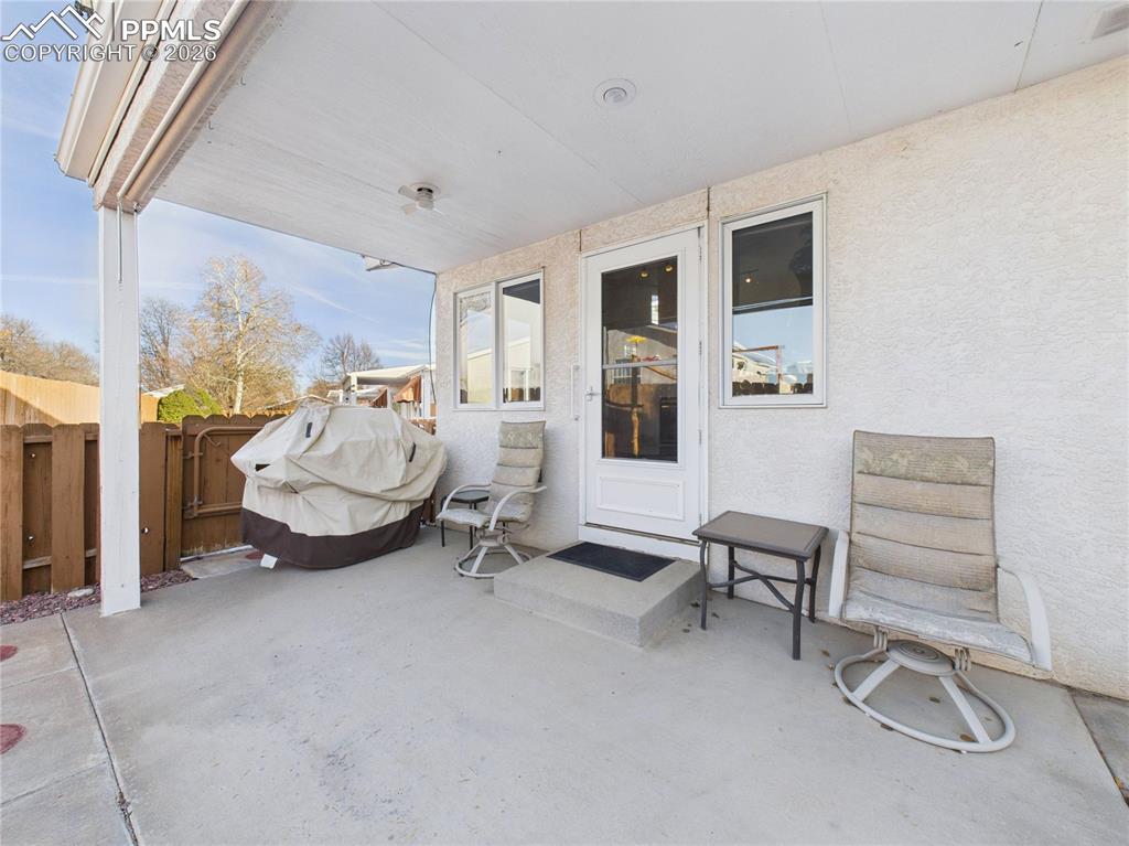 Image 34 of 39: Patio