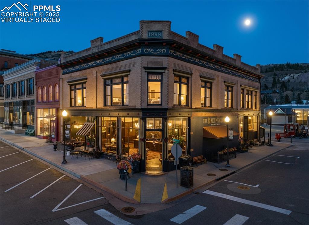 Image 2 of 50: Virtually staged