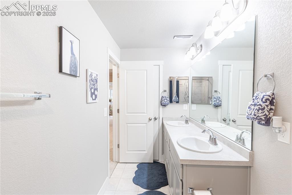 Image 22 of 49: No Description Available