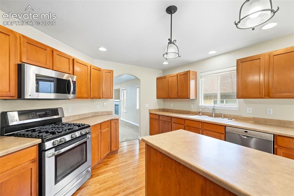 Image 12 of 47: Kitchen includes Gas Oven/Stove!