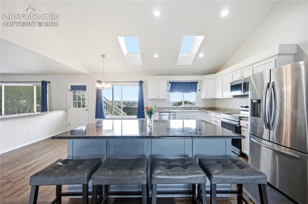 Image 8 of 49: Kitchen