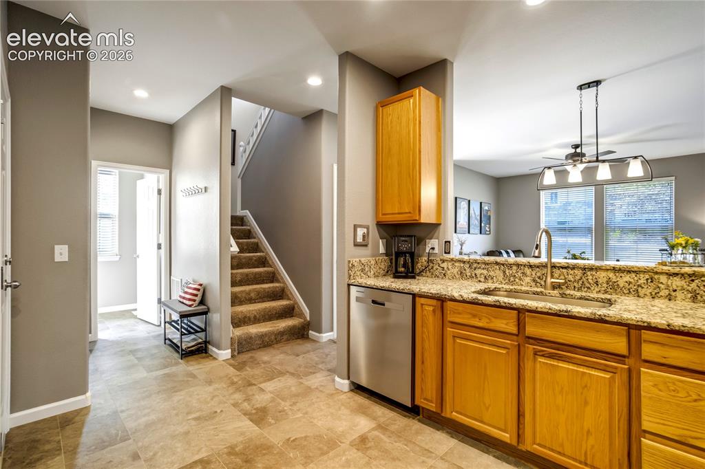 Image 13 of 47: Kitchen