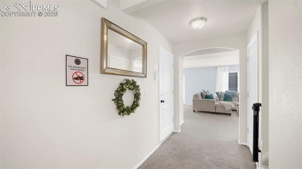 Image 7 of 34: Entry