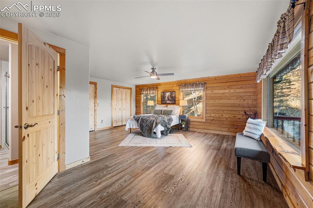 Image 16 of 41: Main level primary bedroom 