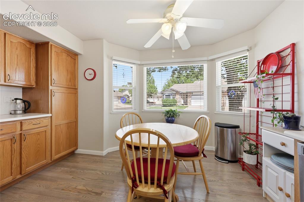Image 12 of 29: Dining Area