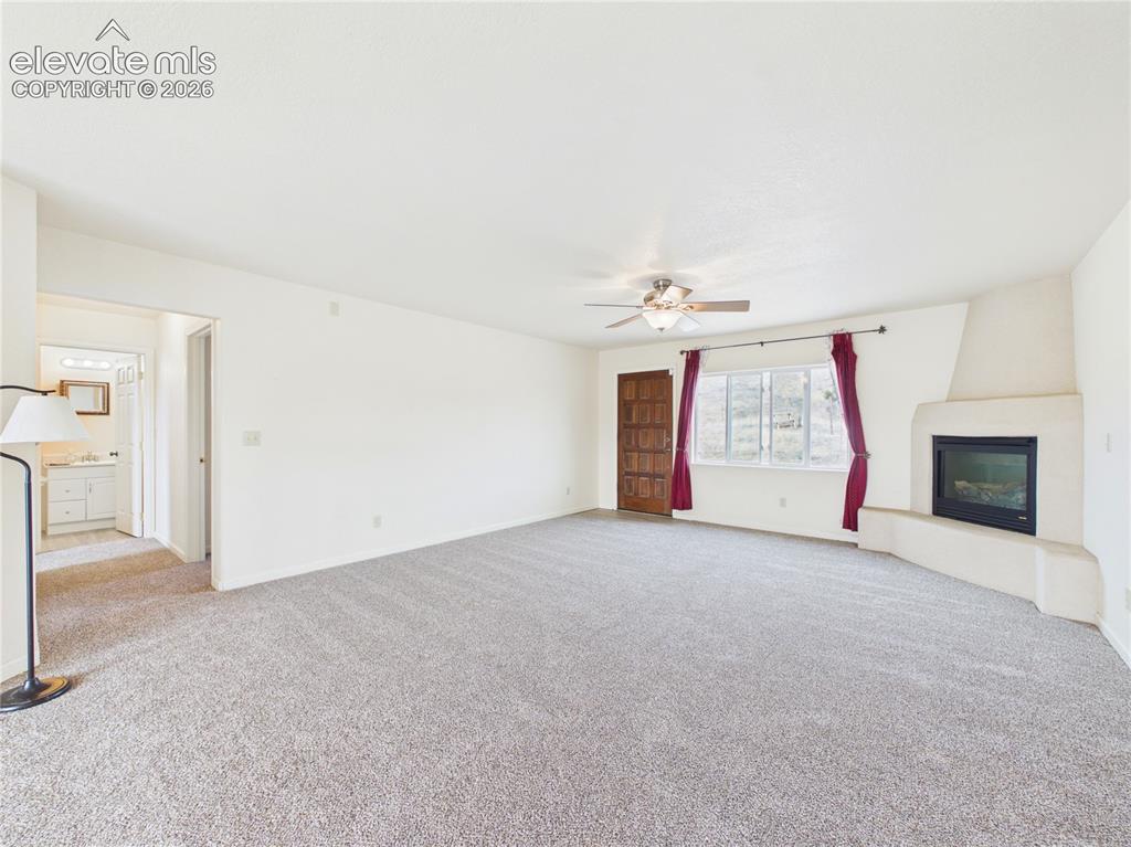 Image 10 of 41: Living Room