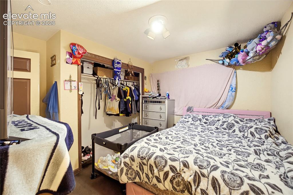 Image 20 of 26: Additional content