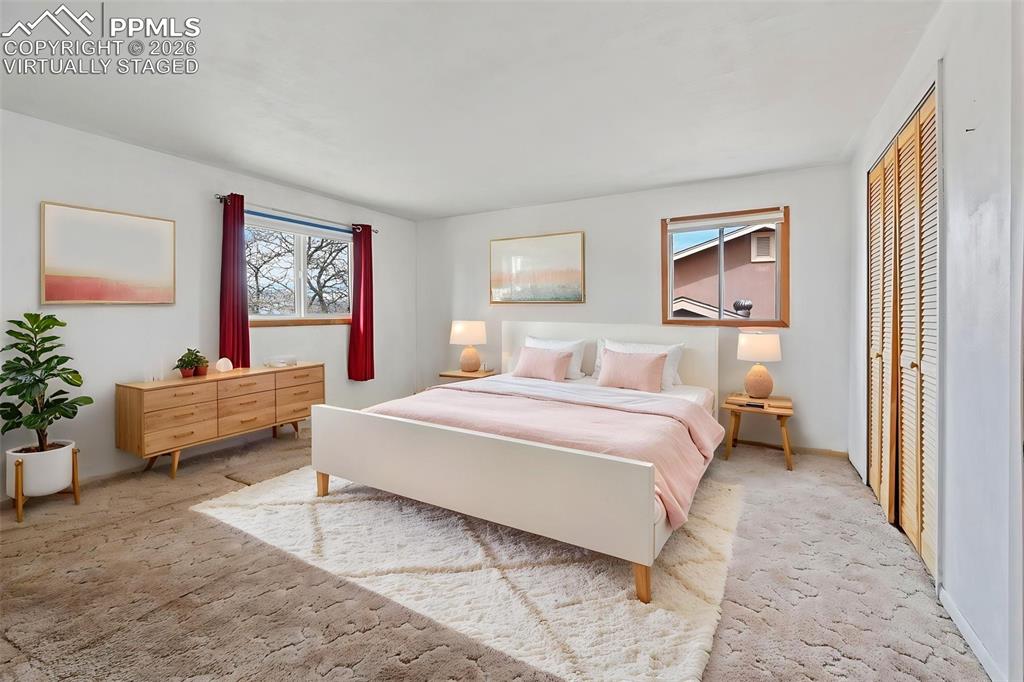 Image 15 of 45: Virtually Staged