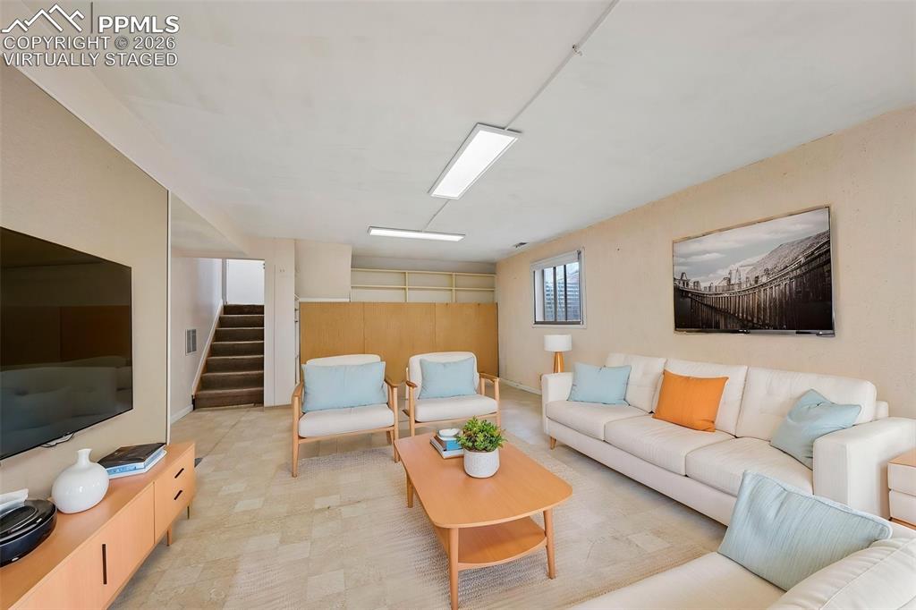 Image 37 of 45: Virtually Staged