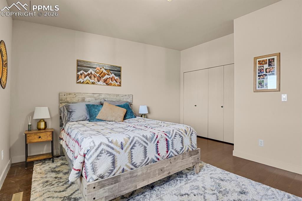 Image 27 of 39: Bedroom