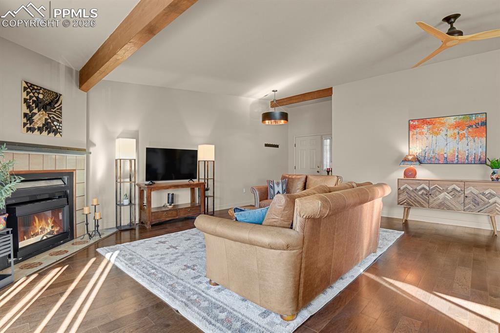 Image 8 of 39: Living Room