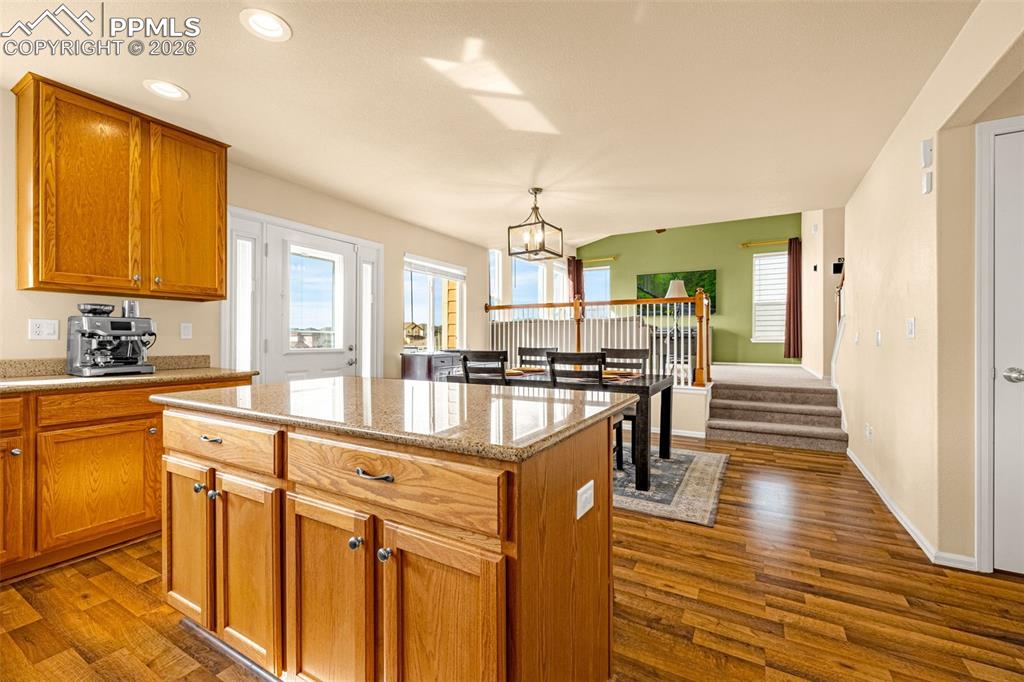 Image 14 of 48: Kitchen