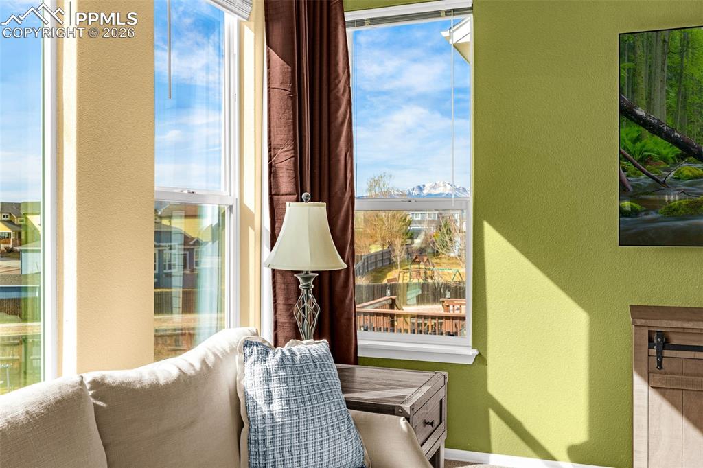 Image 6 of 48: Sitting Room