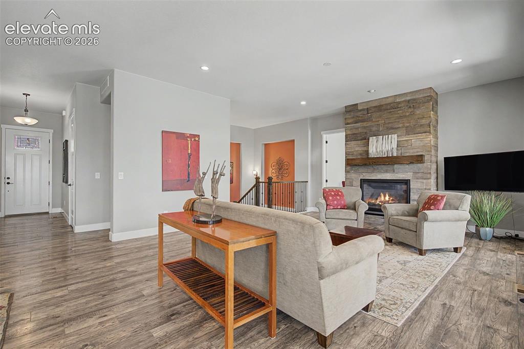 Image 5 of 41: Living Room