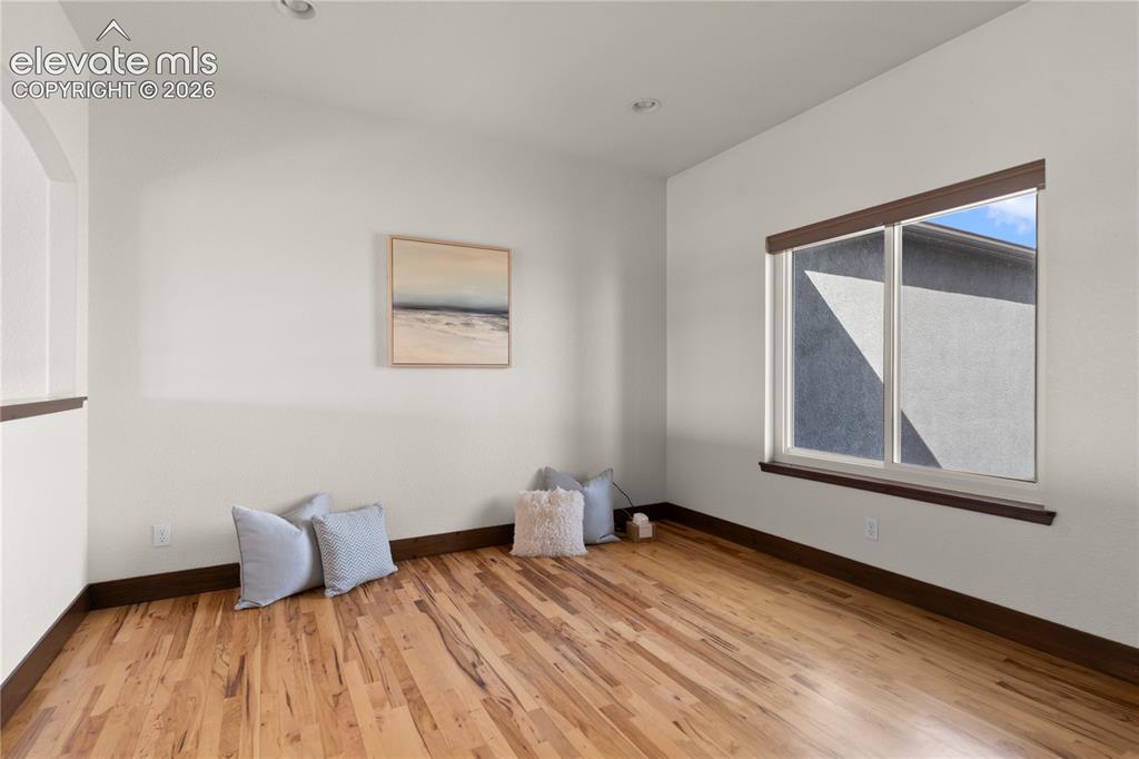 Image 13 of 40: Main level office/flex space